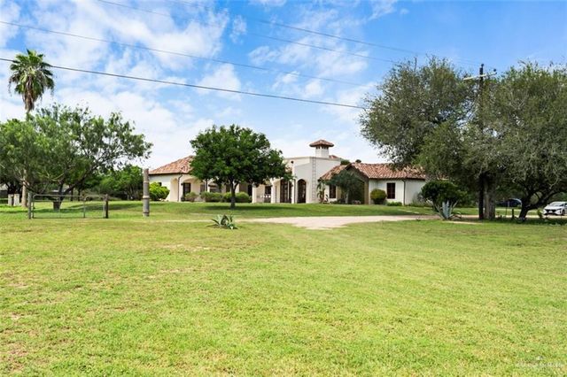 1421 Encanto Service Road, Weslaco, TX 78596