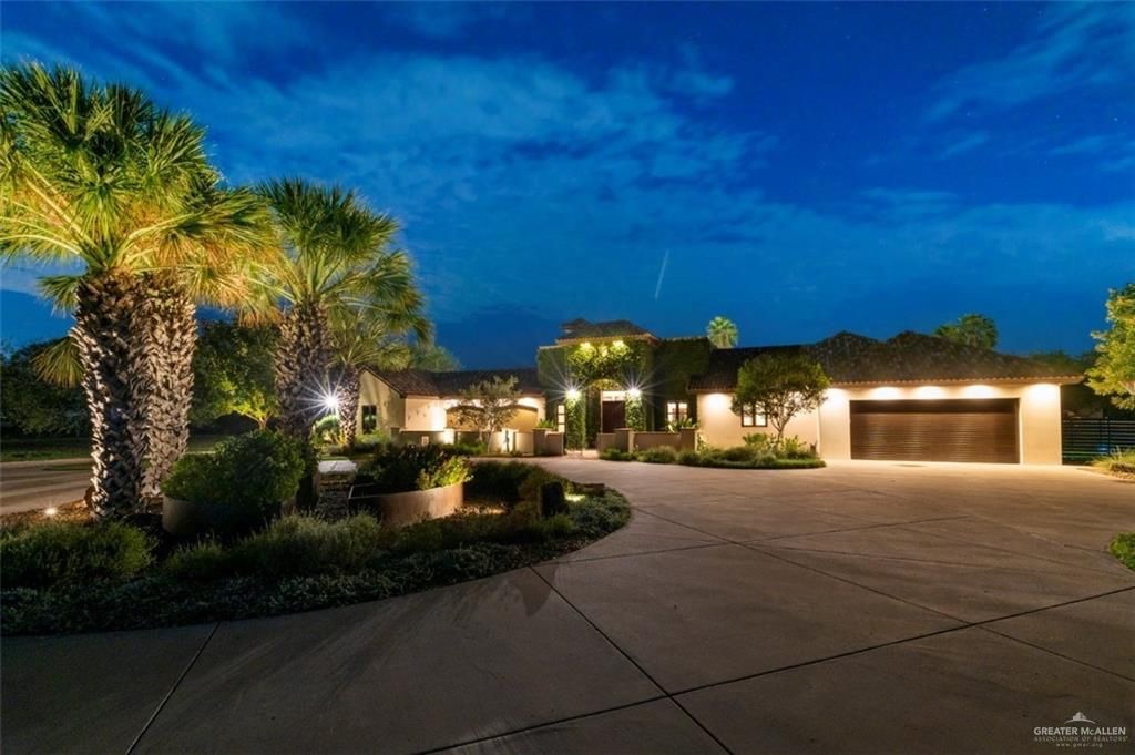 1421 Encanto Service Road, Weslaco, TX 78596