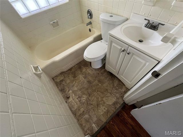324 Gage Drive, Ferguson, MO 63135