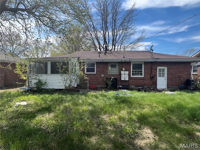 324 Gage Drive, Ferguson, MO 63135