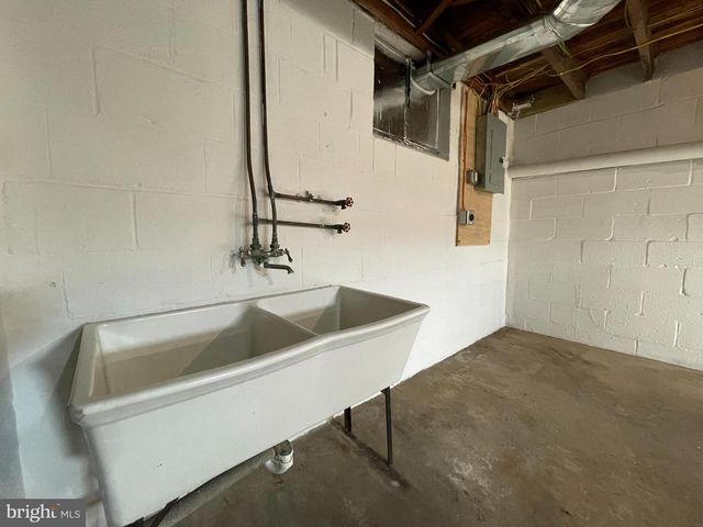 226 SYCAMORE RD, Reading, PA 19611