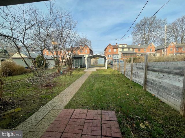 226 SYCAMORE RD, Reading, PA 19611