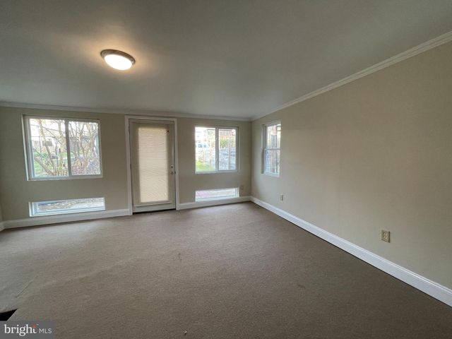 226 SYCAMORE RD, Reading, PA 19611