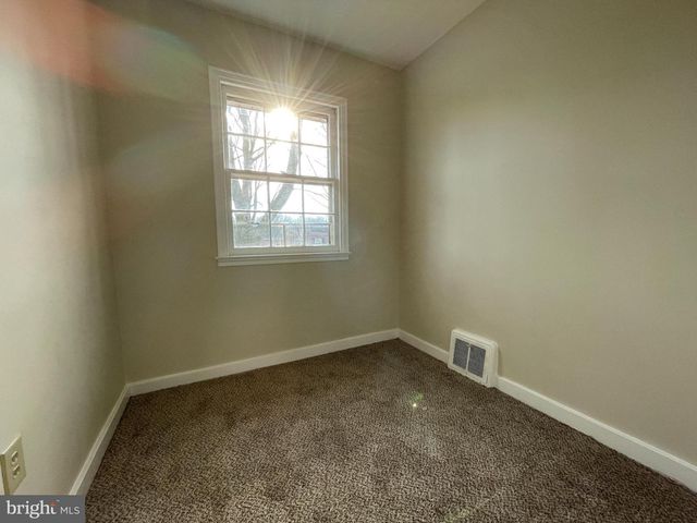 226 SYCAMORE RD, Reading, PA 19611