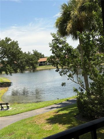 576 Retreat DR 201, Naples, FL 34110