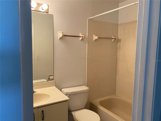 2508 WOODGATE BOULEVARD 201, Orlando, FL 32822