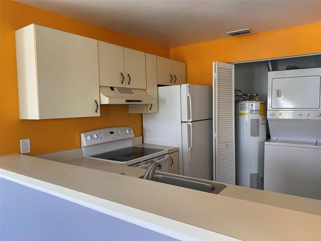 2508 WOODGATE BOULEVARD 201, Orlando, FL 32822
