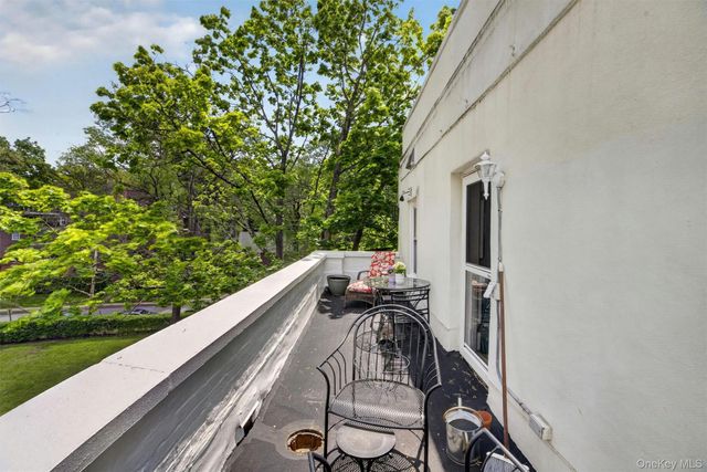 15 Sunnybrook Road 3A, Bronxville, NY 10708