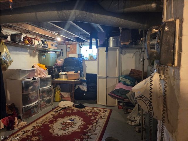 10918 Oliver Road, Cleveland, OH 44111