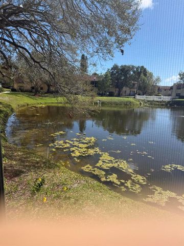 2025 Oleander Boulevard 105, Fort Pierce, FL 34982
