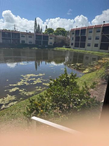 2025 Oleander Boulevard 105, Fort Pierce, FL 34982