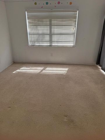 2025 Oleander Boulevard 105, Fort Pierce, FL 34982
