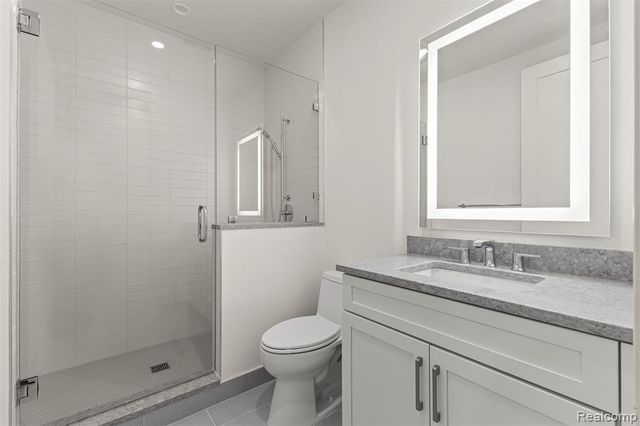 156 N Center Unit 203, Northville, MI 48167