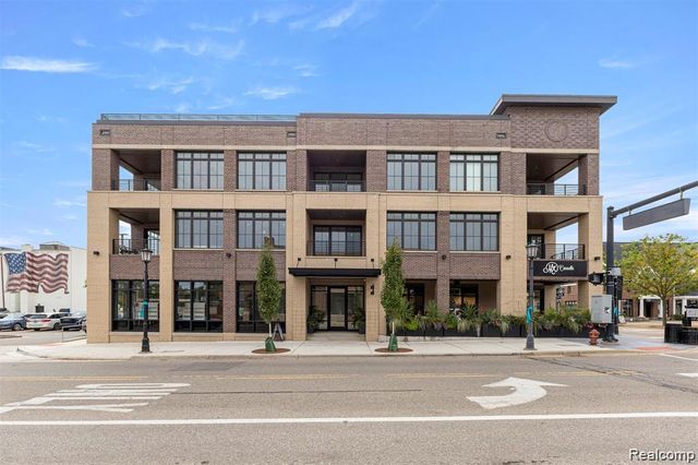 156 N Center Unit 203, Northville, MI 48167