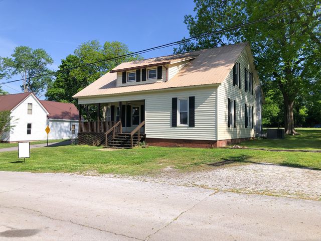 301 Bennett St, Decherd, TN 37324