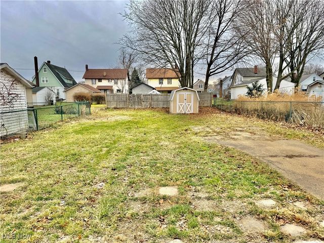 1241 Bedford Avenue SW, Canton, OH 44710