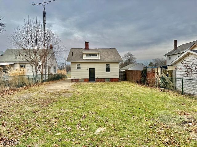 1241 Bedford Avenue SW, Canton, OH 44710