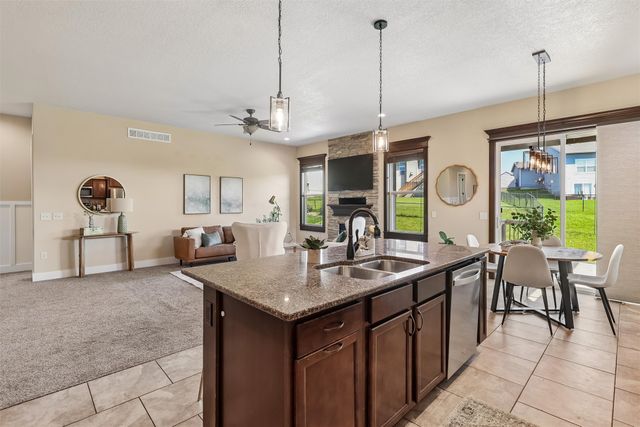 520 Timberview Drive, Adel, IA 50003