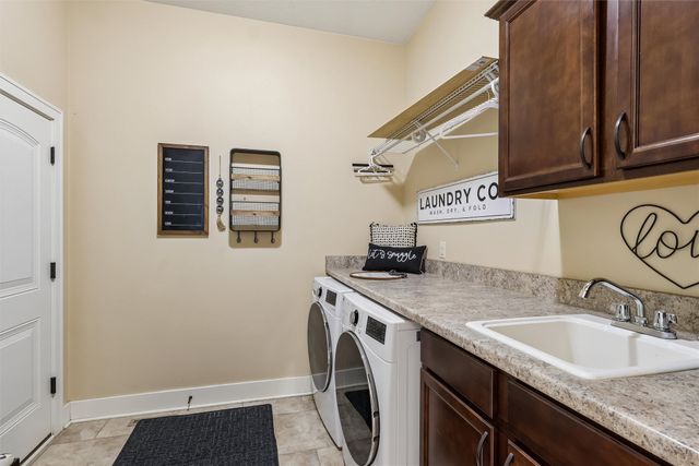 520 Timberview Drive, Adel, IA 50003