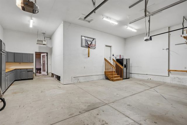 520 Timberview Drive, Adel, IA 50003