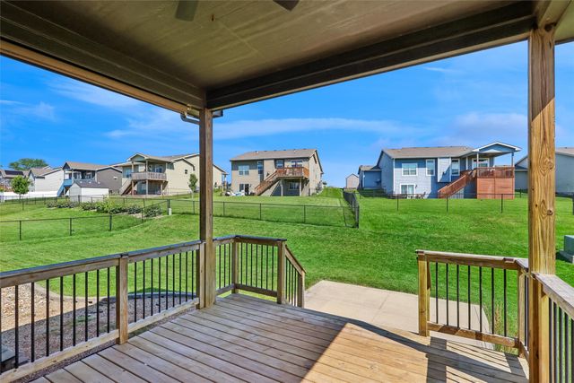 520 Timberview Drive, Adel, IA 50003