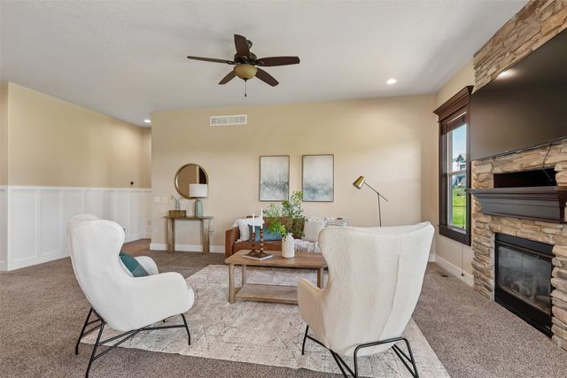 520 Timberview Drive, Adel, IA 50003