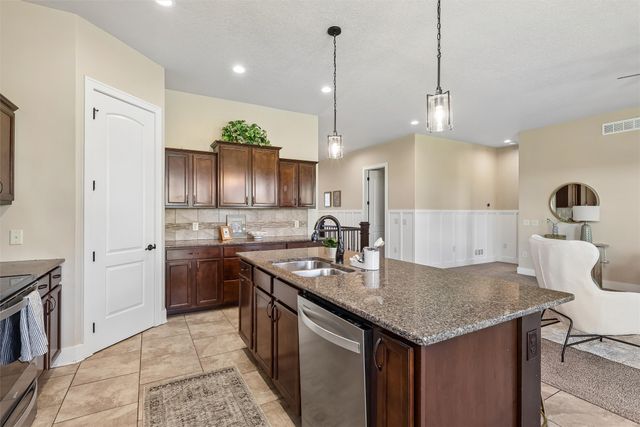 520 Timberview Drive, Adel, IA 50003