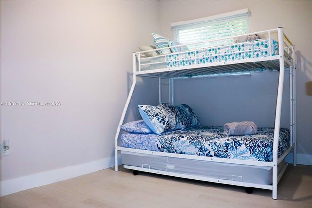 214 SW 2nd Ter, Dania Beach, FL 33004