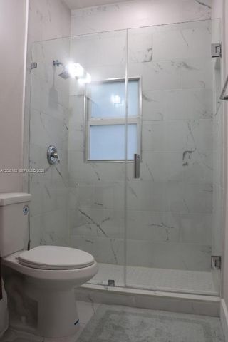 214 SW 2nd Ter, Dania Beach, FL 33004