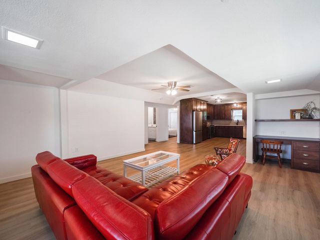 111 Holderrieth Boulevard, Tomball, TX 77375