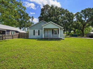 111 Holderrieth Boulevard, Tomball, TX 77375