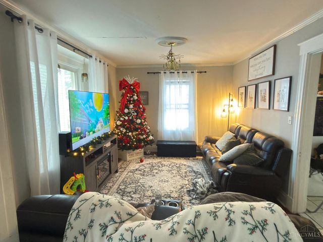 5123 Globe Avenue, Norwood, OH 45212