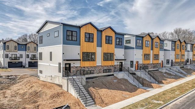 2316 1st Street, Eau Claire, WI 54703