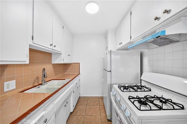 728 Cedar, Long Beach, CA 90813