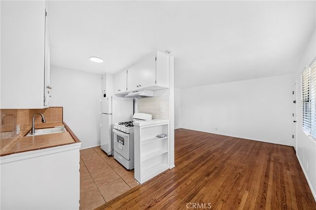 728 Cedar, Long Beach, CA 90813