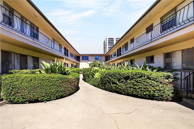 728 Cedar, Long Beach, CA 90813