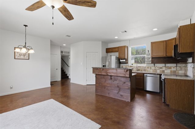 759 Riva Ridge RD, Leander, TX 78641