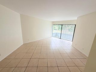 2000 N Congress Avenue 103, West Palm Beach, FL 33401