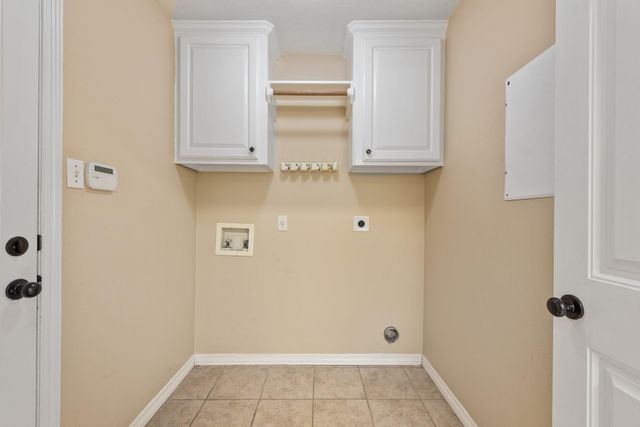 3807 Ransberg Court, College Station, TX 77845