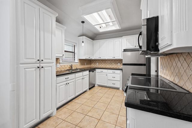3807 Ransberg Court, College Station, TX 77845