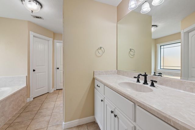 3807 Ransberg Court, College Station, TX 77845