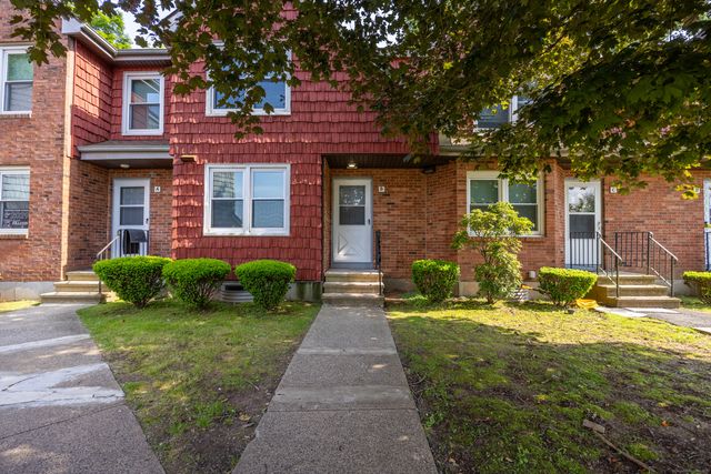 145 Harbor Pond Drive 9B, Meriden, CT 06450