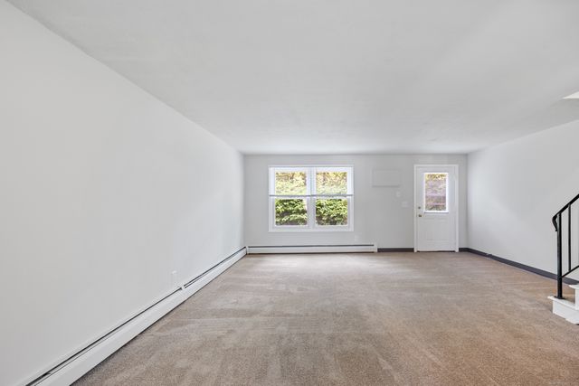 145 Harbor Pond Drive 9B, Meriden, CT 06450