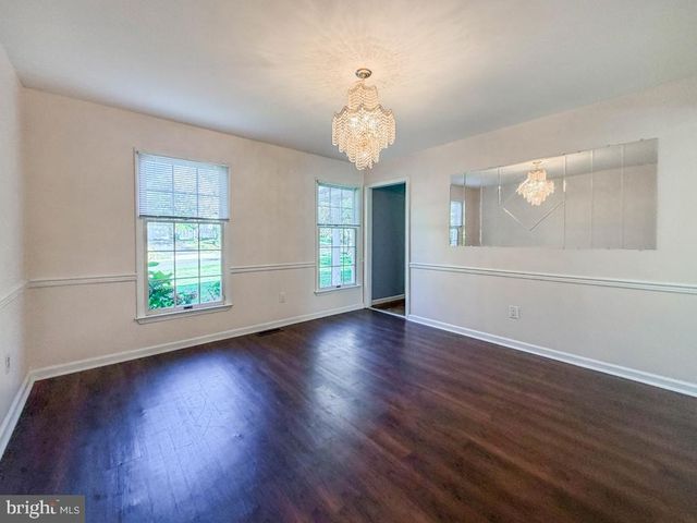 157 HARTFORD LN, Newtown, PA 18940