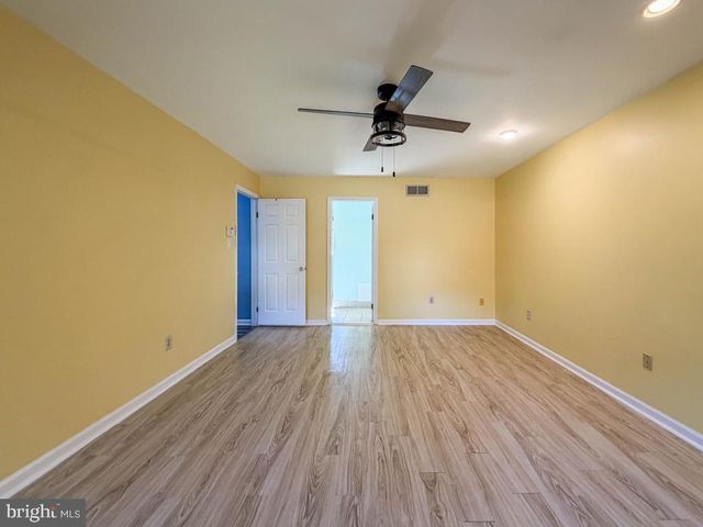 157 HARTFORD LN, Newtown, PA 18940