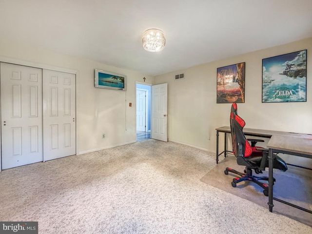 157 HARTFORD LN, Newtown, PA 18940