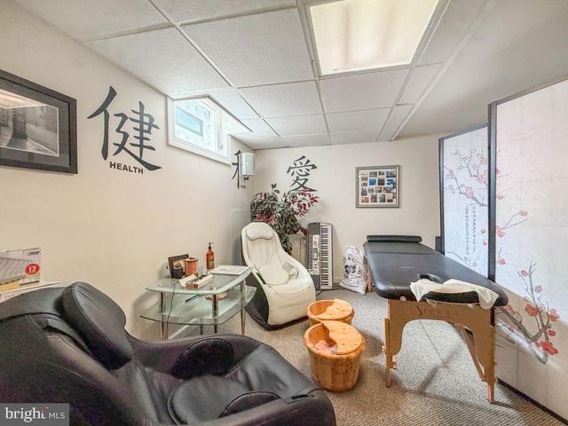 157 HARTFORD LN, Newtown, PA 18940