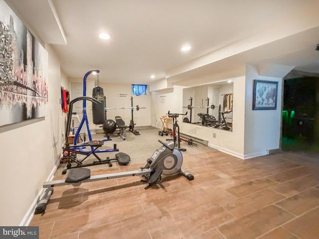 157 HARTFORD LN, Newtown, PA 18940