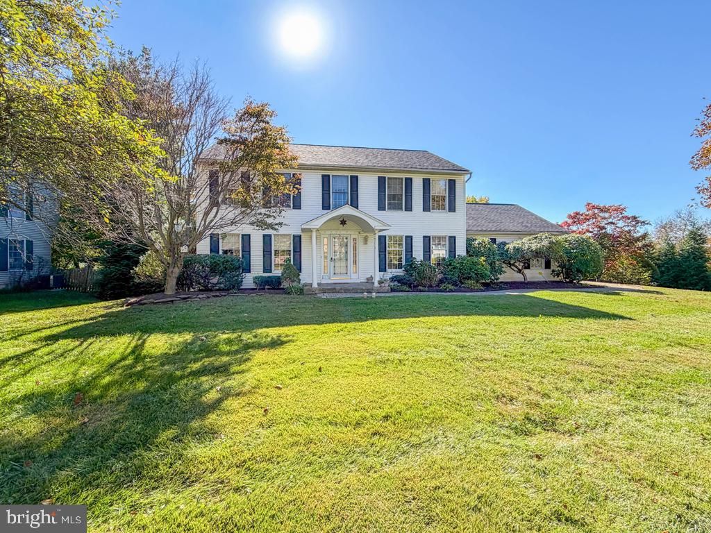 157 HARTFORD LN, NEWTOWN, PA 18940 — photo 2