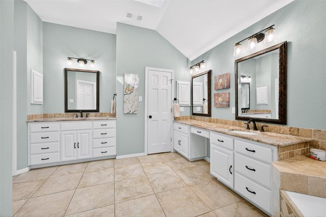 30110 Torrey Pines CIR, Georgetown, TX 78628